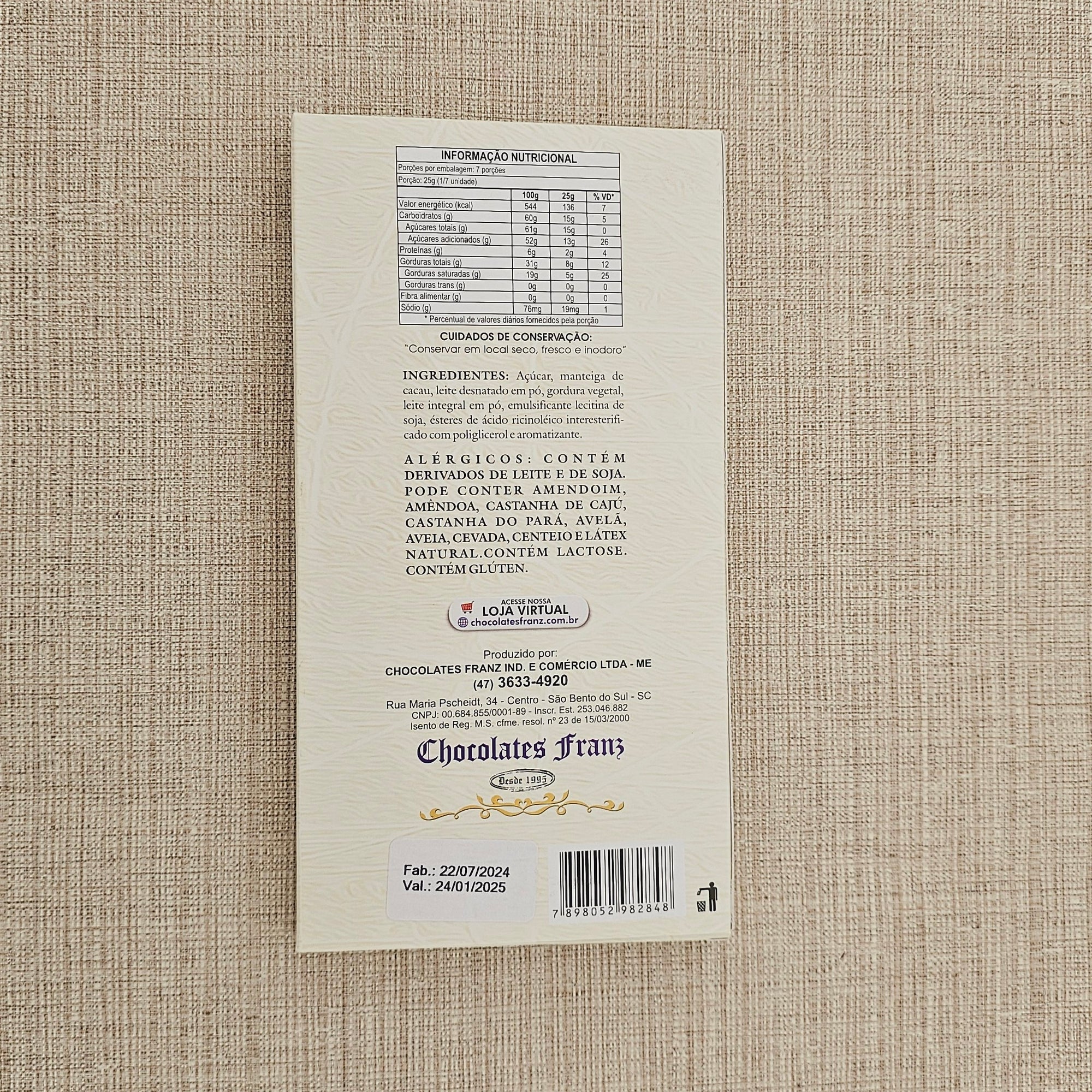 Barra em chocolate branco 180g