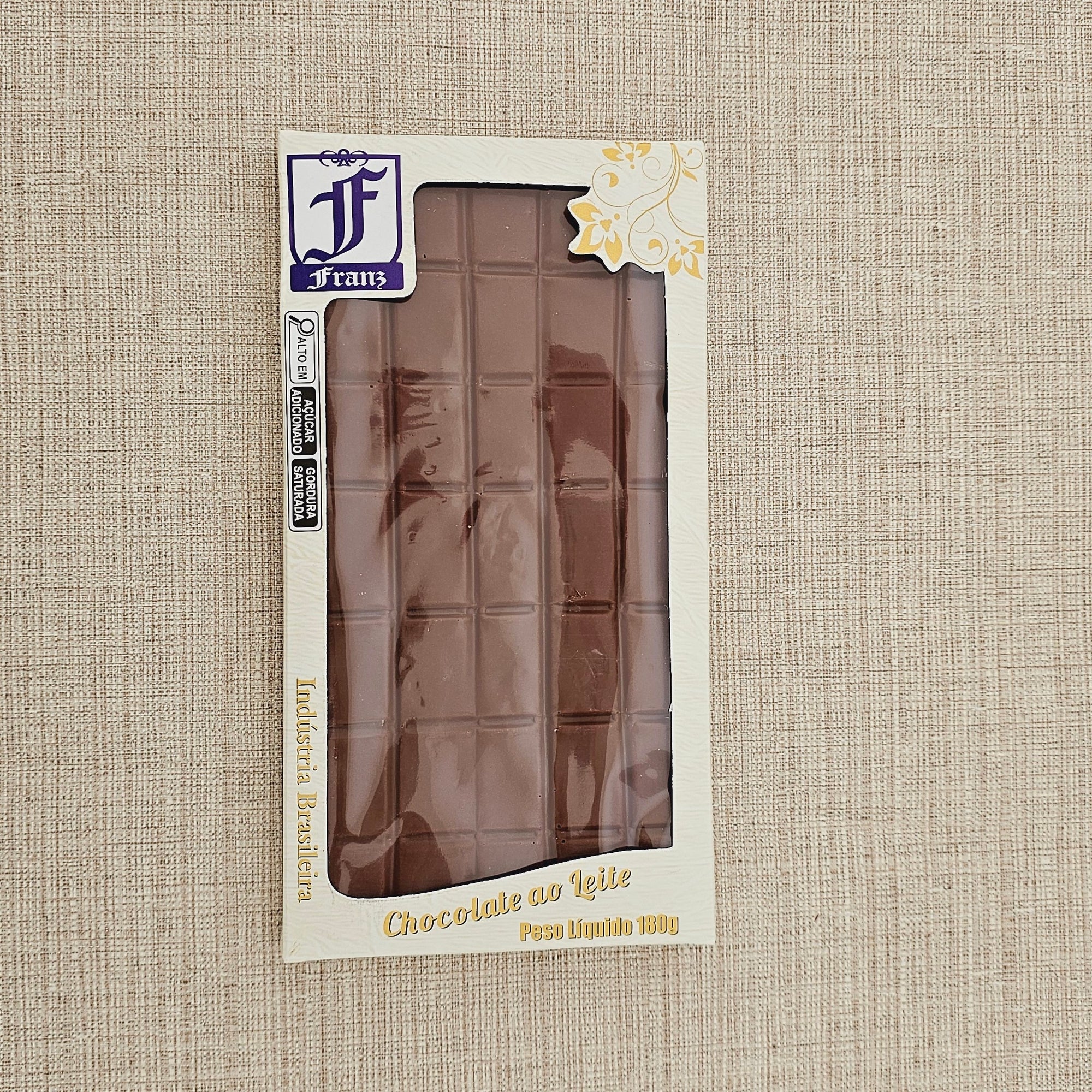Barra em chocolate ao leite 180g