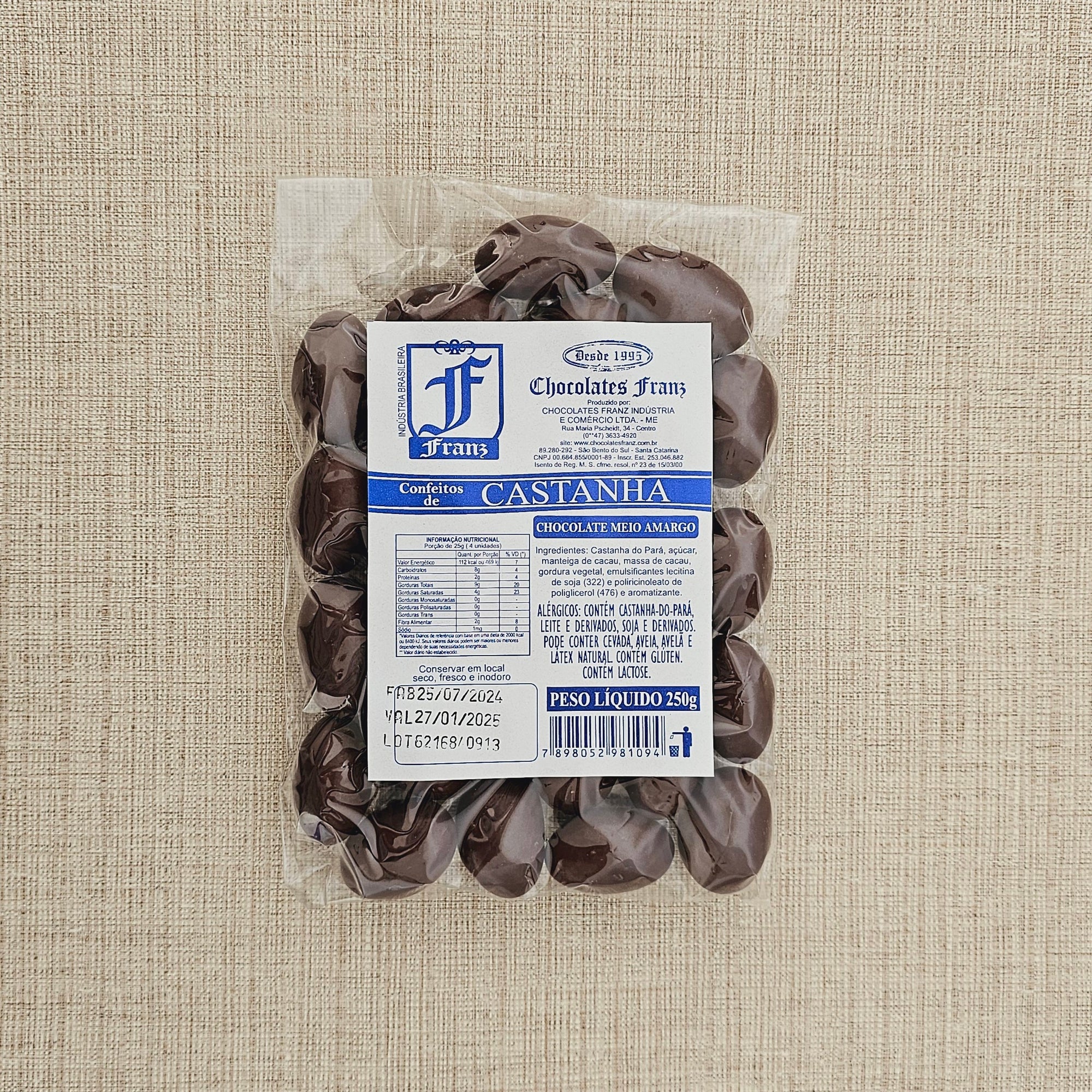 Confeitos de Castanha em chocolate meio amargo 250g