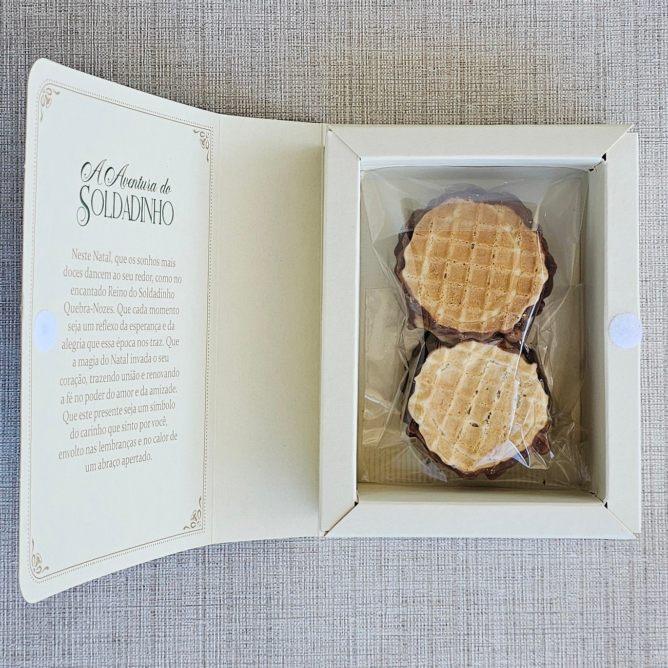Sacola natal livros chocolates sortidos 265g